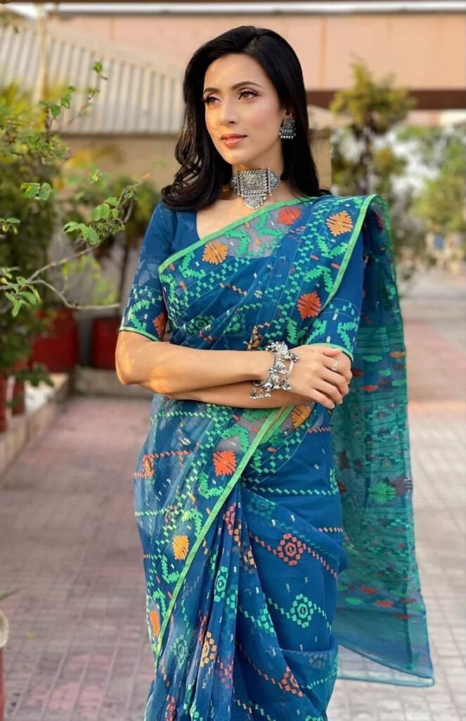 bangladeshi jamdani saree